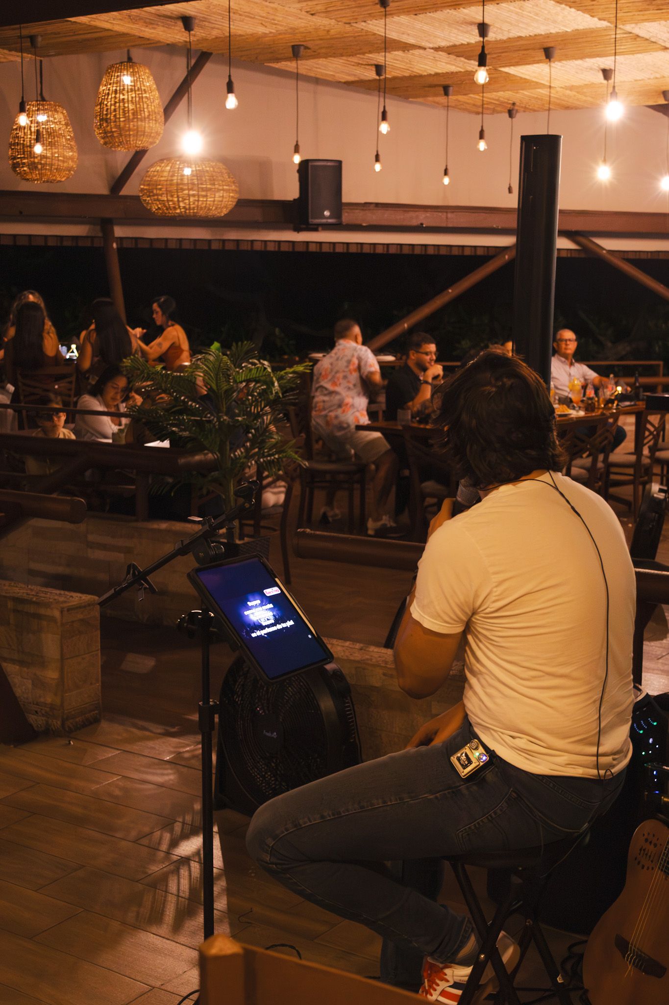 Ambiente de Origen restaurante en Jacó, Costa Rica.